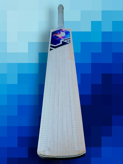 Junior Prophecy Pyro Cricket Bat