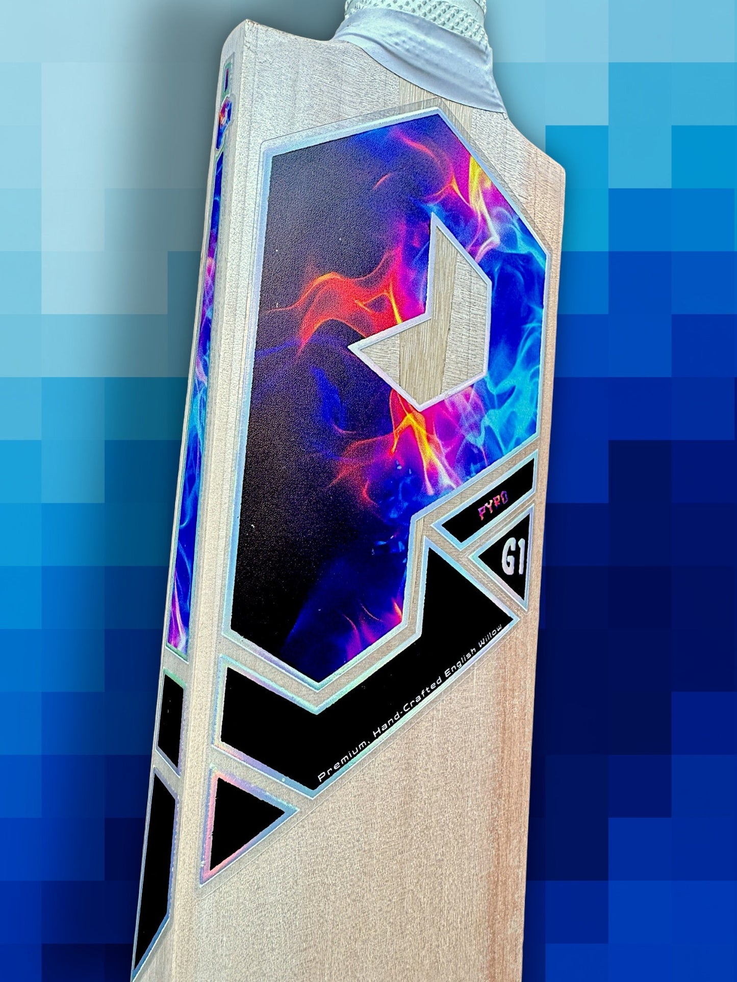 Junior Prophecy Pyro Cricket Bat