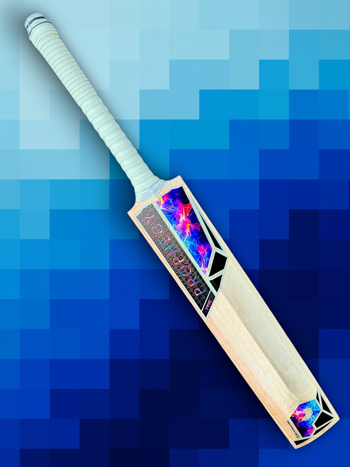 Junior Prophecy Pyro Cricket Bat