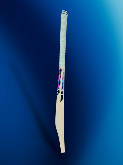 Prophecy Pyro Cricket Bat