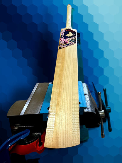 Junior Prophecy Bushidō Cricket Bat